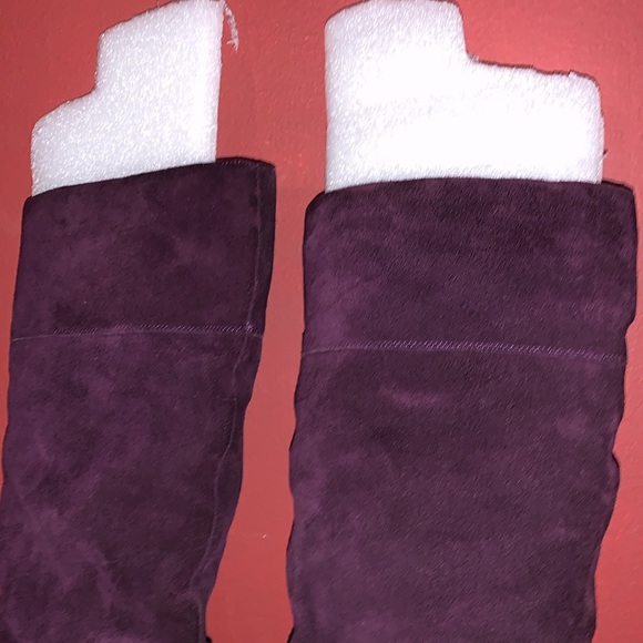 Pretty Boots, Suede Eggplant Split Suede Boots, Size 9.5 - Picture 13 of 13